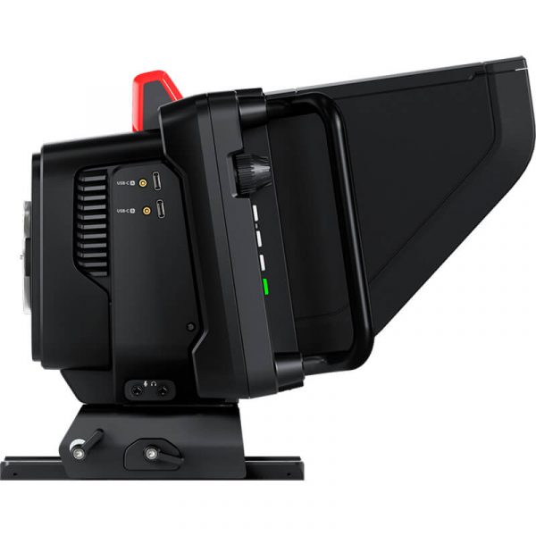 Blackmagic_Studio_Camera_4K_Plus_Right