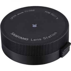 Lens-station_Fuji X_cap